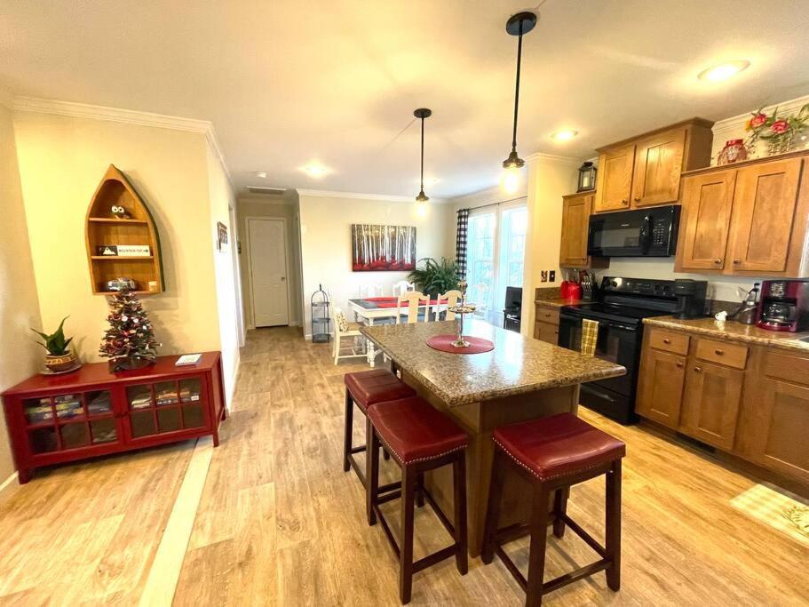 Mountain Views, Pets Welcome-Lake And River Access Lake Lure Eksteriør bilde